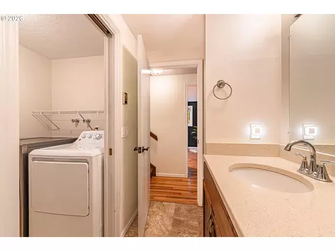 2885 Timberline Dr, Eugene, OR 97405 photo 18