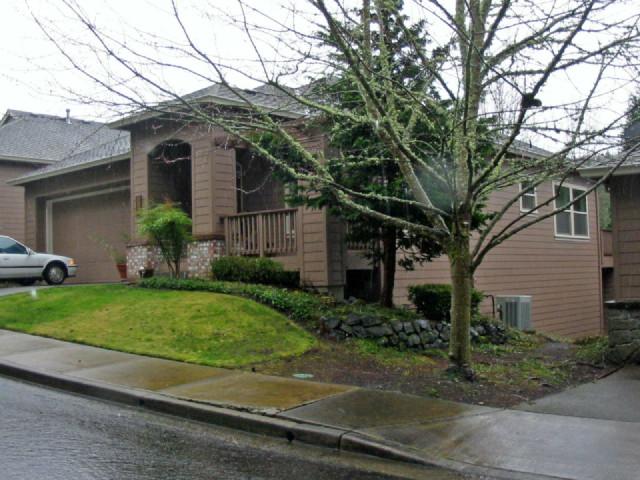 608 SE 38th Dr, Gresham, OR 97080 photo 1