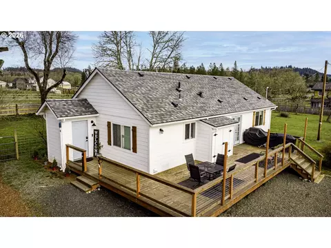 28500 Gimpl Hill Rd, Eugene, OR 97402