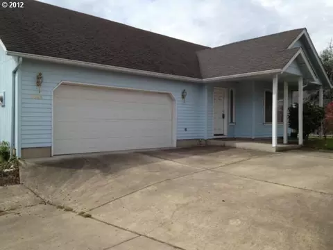 3885 Pinyon St, Springfield, OR 97478 photo 1