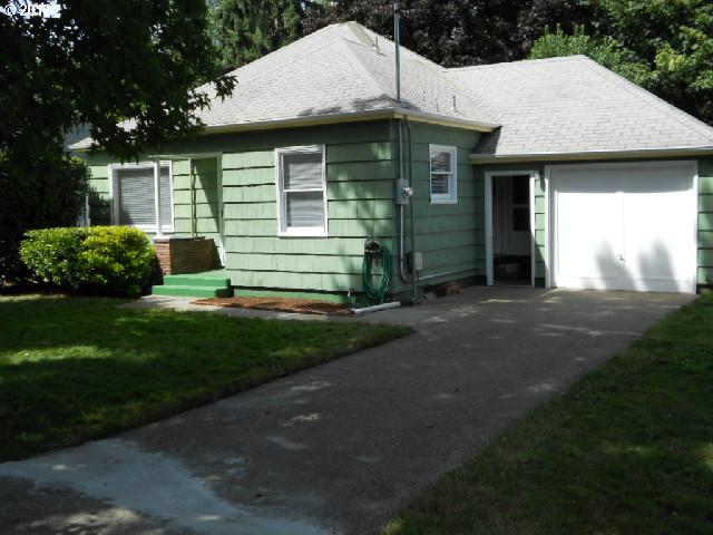 2555 Haig St, Eugene, OR 97402 photo 1