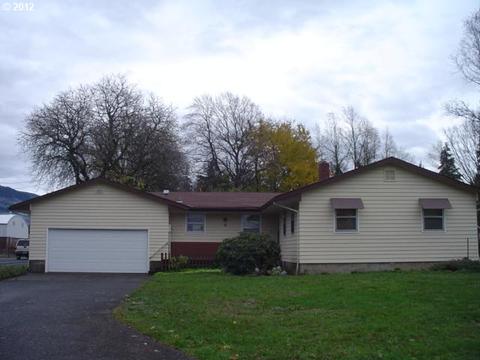 82 Fifth St, Carson, WA 98610 photo 1