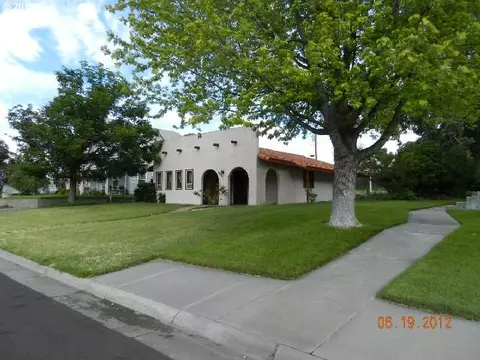 655 E Gladys Ave, Hermiston, OR 97838 photo 1