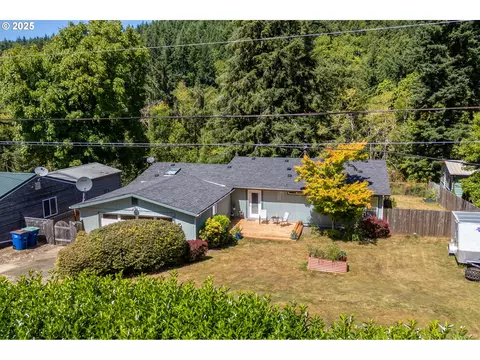 669 N Boulder Creek Dr, Otis, OR 97368