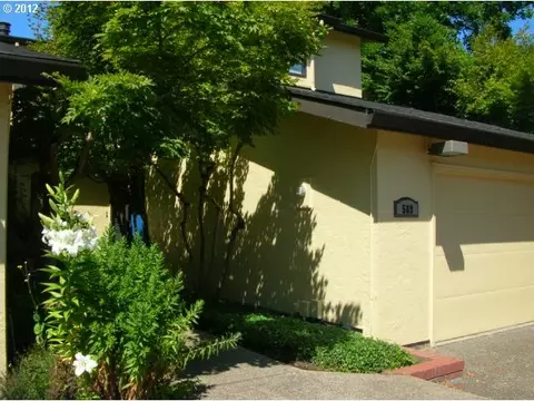 589 Wimbledon Ct, Eugene, OR 97401 photo 1