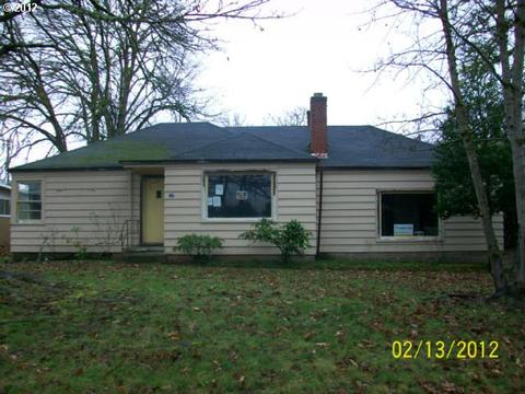 137 E Hilliard Ln, Eugene, OR 97404 photo 1