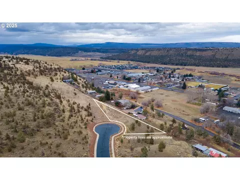 ne compass ct, Prineville, OR 97754
