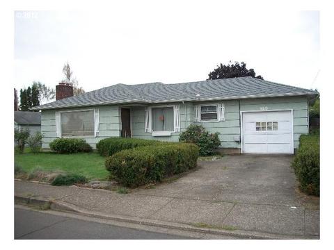460 16th St, Springfield, OR 97477 photo 1