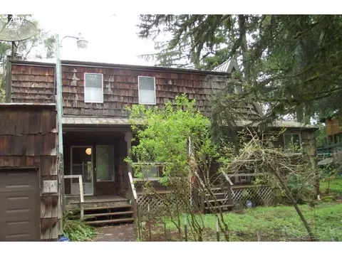 54901 E Kirkwood Dr, Sandy, OR 97055 photo 1