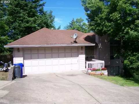 727 SW Florence Ave, Gresham, OR 97080 photo 1