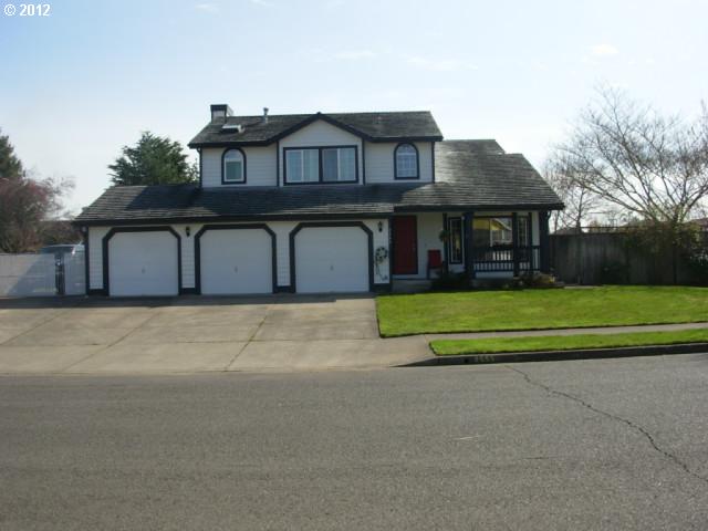 2555 Mangan St, Eugene, OR 97402 photo 1