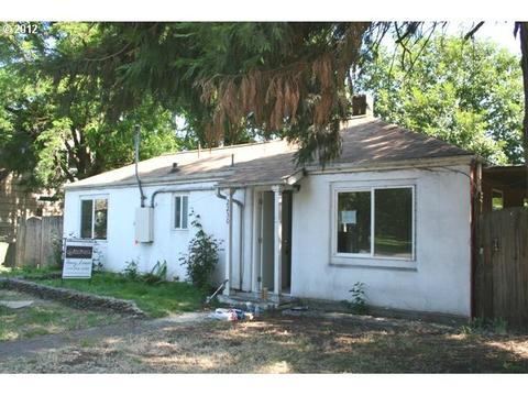 2230 Roosevelt Blvd, Eugene, OR 97402 photo 1