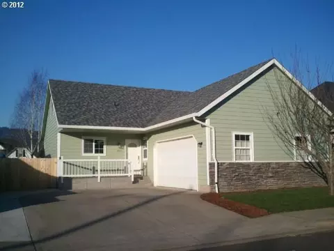 6676 Aaron Ln, Springfield, OR 97478 photo 1