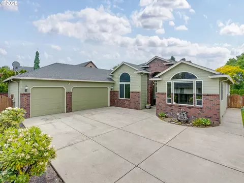 12003 NW 25th Ct, Vancouver, WA 98685