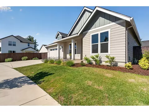 1020 S 33rd St, Springfield, OR 97478 photo 3