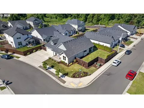 1020 S 33rd St, Springfield, OR 97478 photo 45