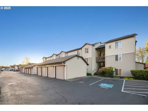 5264 NE 121st Ave #BB304, Vancouver, WA 98682