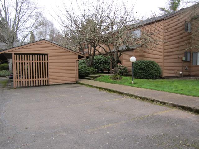 1726 Minda Dr #1726, Eugene, OR 97401 photo 1