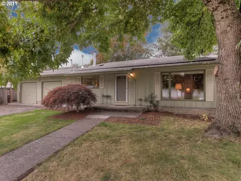 555 NW Riverview Pl, Gresham, OR 97030 photo 1