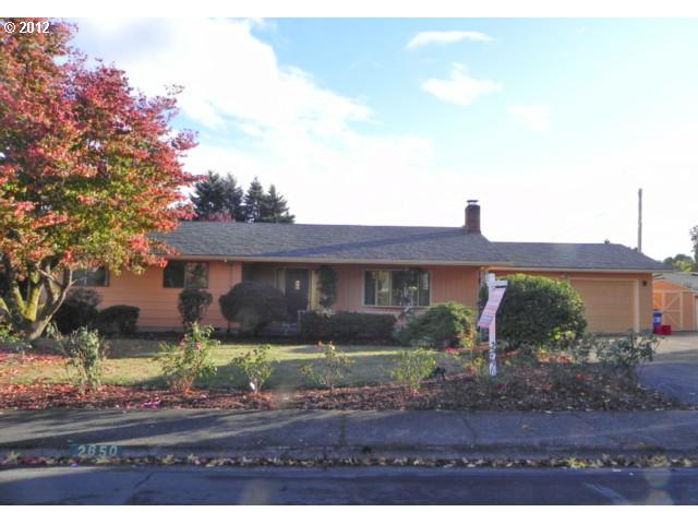 2650 Chuckanut St, Eugene, OR 97408 photo 1