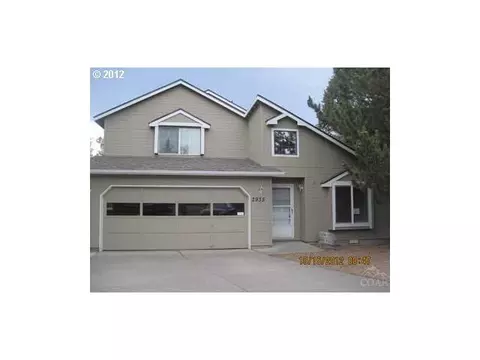 2935 NE Deborah Ct, Bend, OR 97701 photo 1