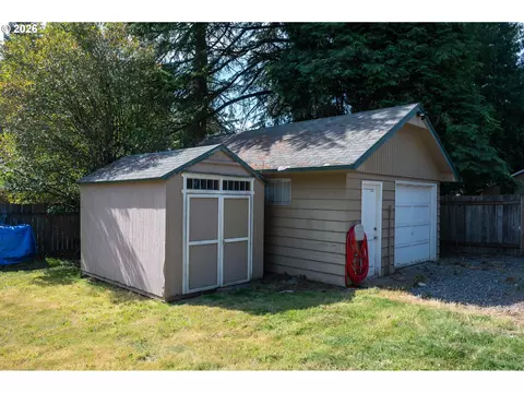 Exterior - 337 NW Birdsdale Ave, Gresham, OR 97030 photo 2 of 11