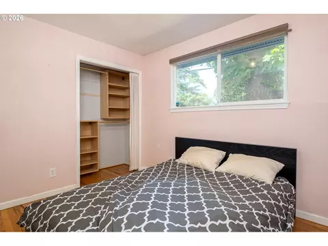 Bedroom - 337 NW Birdsdale Ave, Gresham, OR 97030 photo 5 of 5