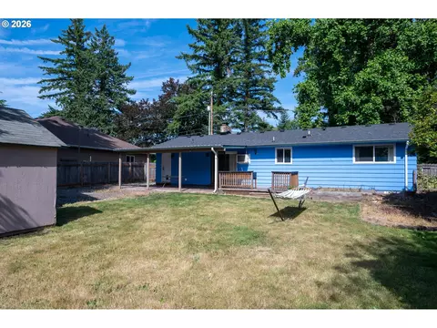 Exterior - 337 NW Birdsdale Ave, Gresham, OR 97030 photo 5 of 11