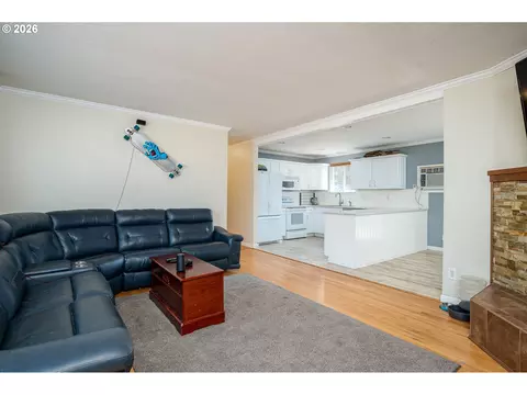 Living - 337 NW Birdsdale Ave, Gresham, OR 97030 photo 1 of 6