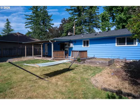 Exterior - 337 NW Birdsdale Ave, Gresham, OR 97030 photo 7 of 11