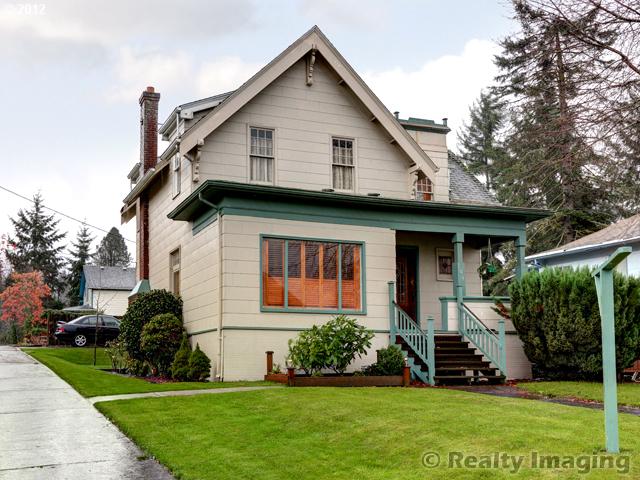 104 C St, Rainier, OR 97048 photo 1