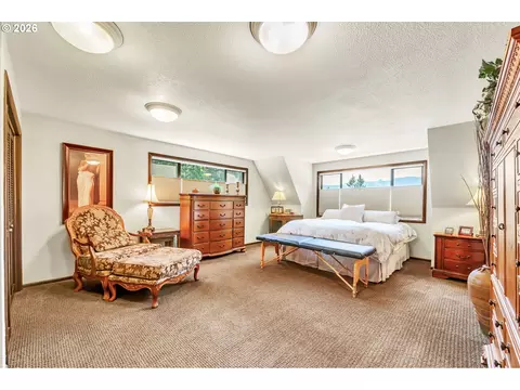 Bedroom - 90790 Hill Rd, Springfield, OR 97478 photo 1 of 3