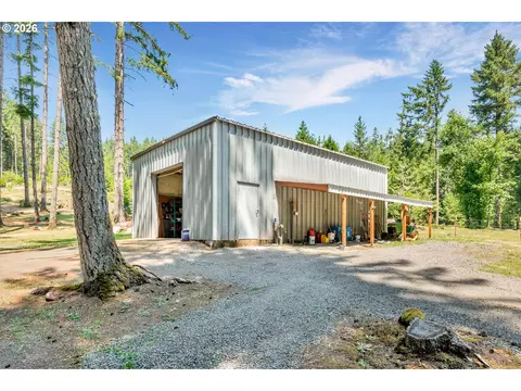 Exterior - 90790 Hill Rd, Springfield, OR 97478 photo 8 of 12