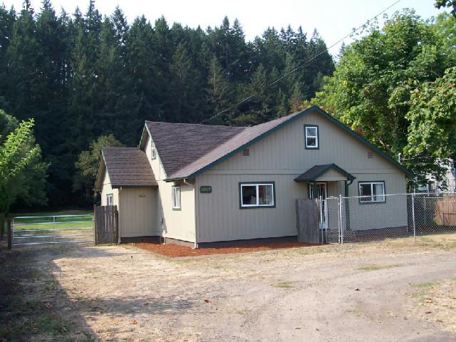6105 Main St, Springfield, OR 97478 photo 1