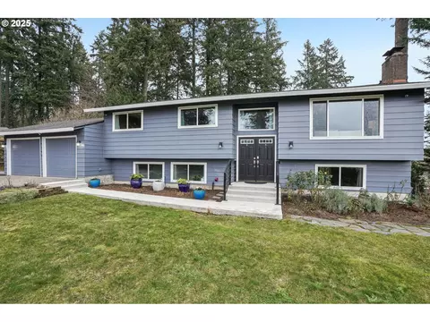 16160 Hunter Ave, Oregon City, OR 97045