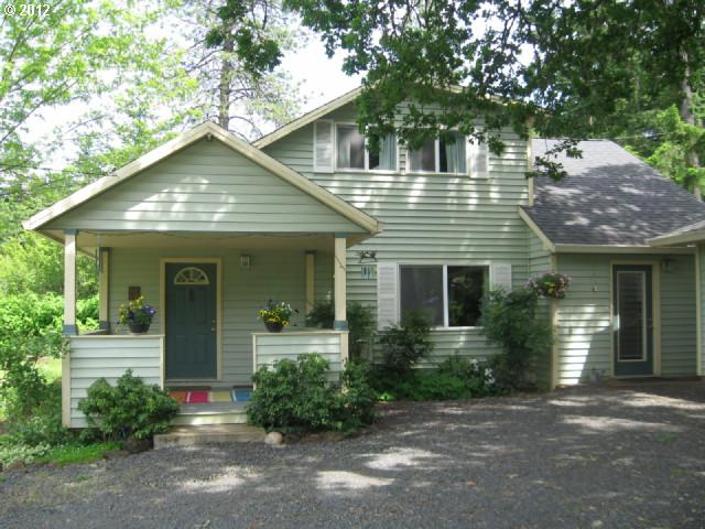 1500 Crest Dr, Eugene, OR 97405 photo 1