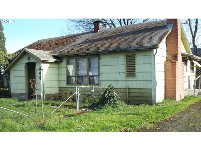 446 E Central Ave, Sutherlin, OR 97479 photo 1