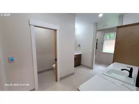 4750 Mitchell Loop Rd, Florence, OR 97439 photo 21
