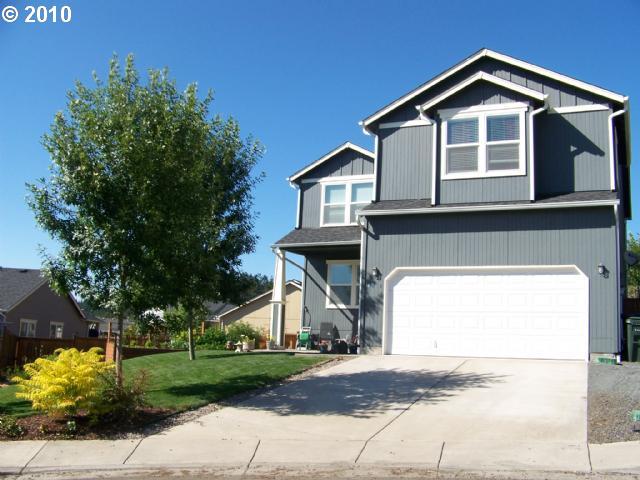 6068 Pebble Ct, Springfield, OR 97478 photo 1
