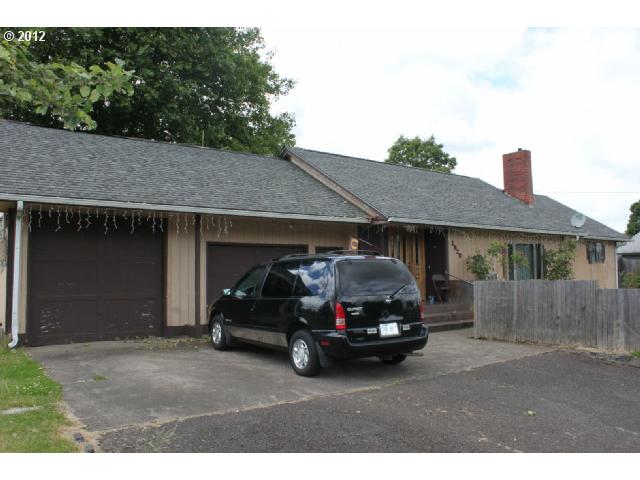 1820 Echo Hollow Rd, Eugene, OR 97402 photo 1