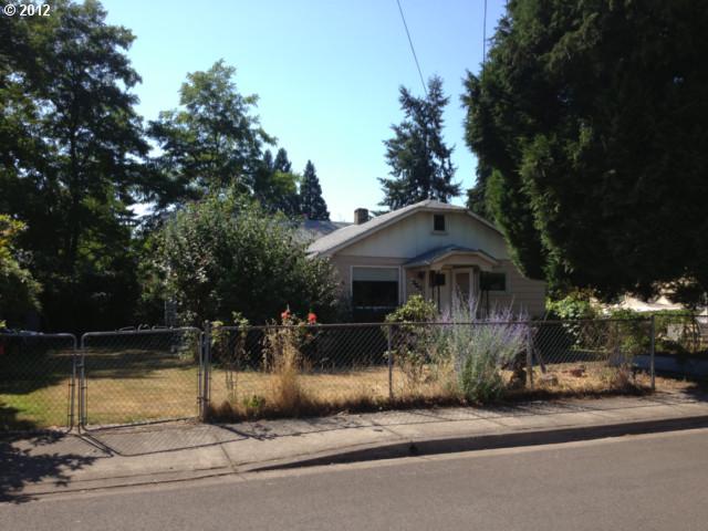 360 S 52nd Pl, Springfield, OR 97478 photo 1