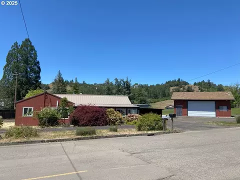 1223 NE Locust St, Oakland, OR 97462