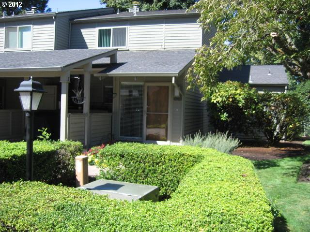68 Fairway Loop, Eugene, OR 97401 photo 1