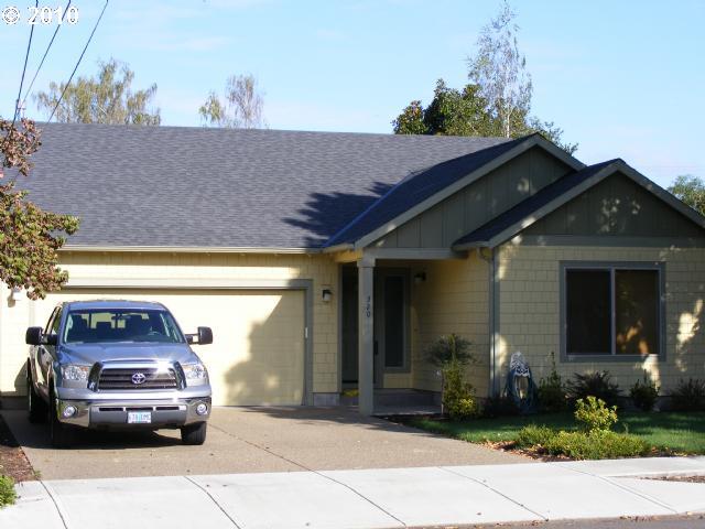 320 W Berkeley, Gladstone, OR 97027 photo 1