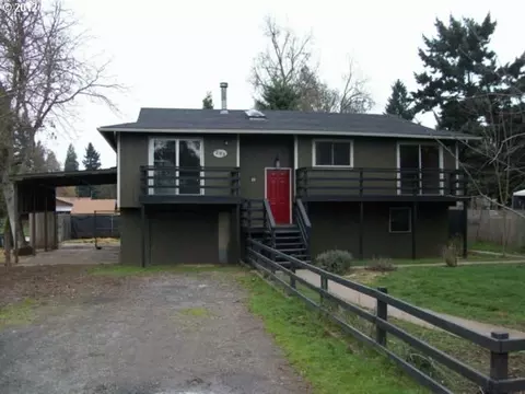 293 Third St, Dillard, OR 97432 photo 1