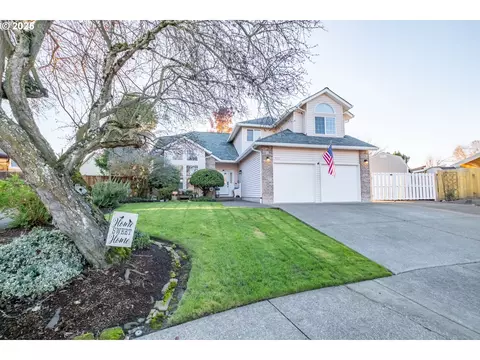 925 Scepter Ct NE, Salem, OR 97301