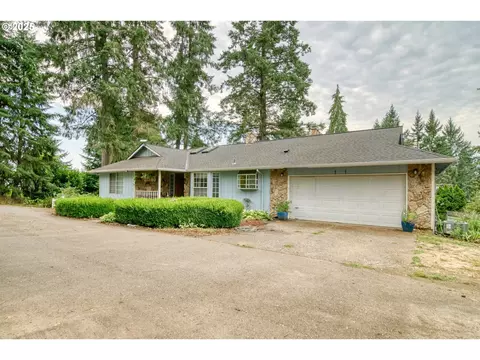 59671 Blue Jay Ln, Saint Helens, OR 97051