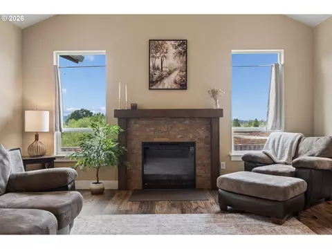 Living - 3146 NE Samson Ave, Estacada, OR 97023 photo 2 of 2