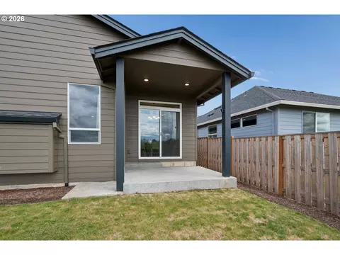Exterior - 3146 NE Samson Ave, Estacada, OR 97023 photo 4 of 6
