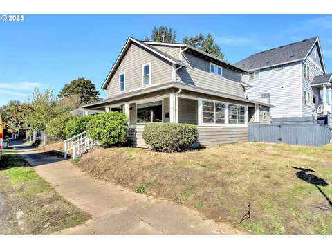 1307 N Kilpatrick St, Portland, OR 97217